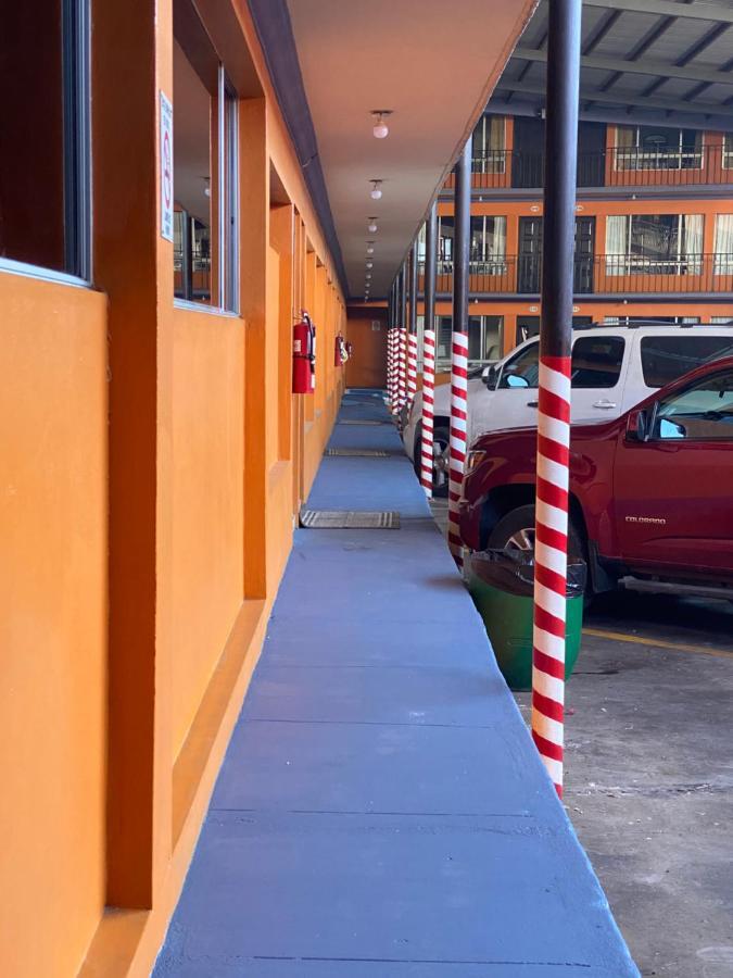 Hotel Los Altos Tijuana Kültér fotó